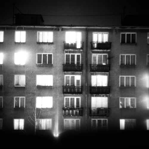 <strong>Block (6:00 pm — 7:00 pm)</strong><br /><strong>14. 12. 1988</strong> | Ostrava – Poruba<br />gelatin silver print, 514 × 508 mm