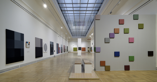 <strong>PAST AND FUTURE PRESENCES</strong><br /><strong>House of Art, Ostrava, 22. 01. — 23. 03. 2025</strong> | curator: Petr Vaňous<br />view of the part exhibition Landscapes (right) and Portraits+, photo: Roman Polášek